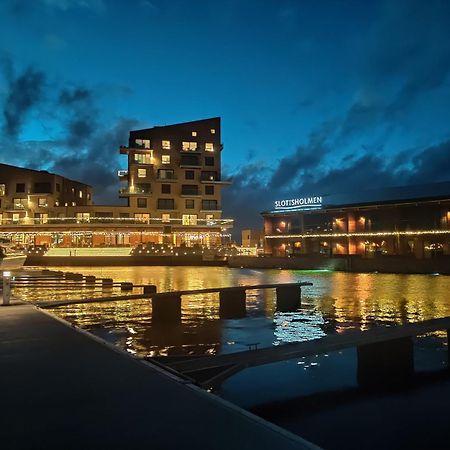 Slottsholmen Hotell Och Restaurang Västervik Zewnętrze zdjęcie