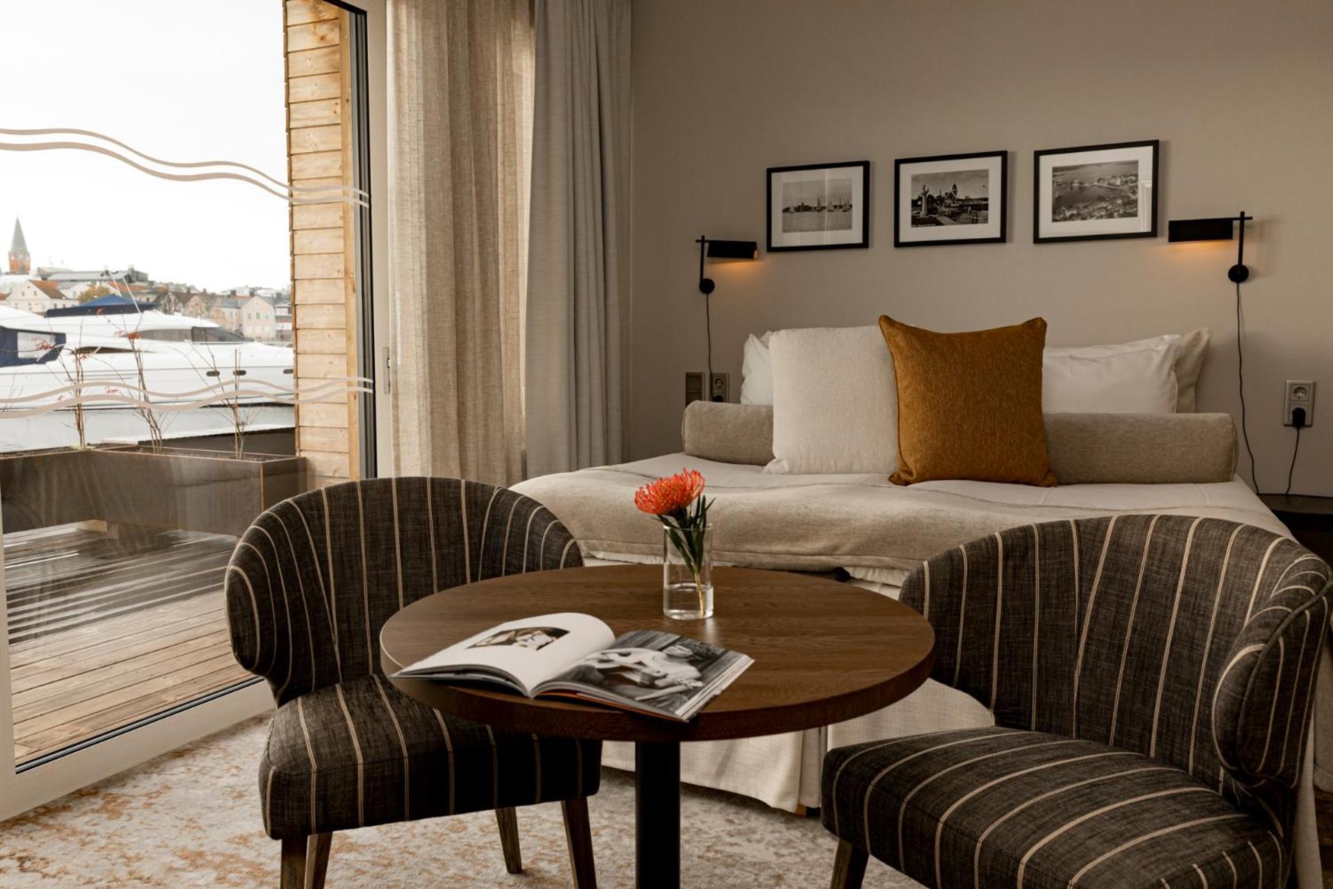 Slottsholmen Hotell Och Restaurang Västervik Zewnętrze zdjęcie