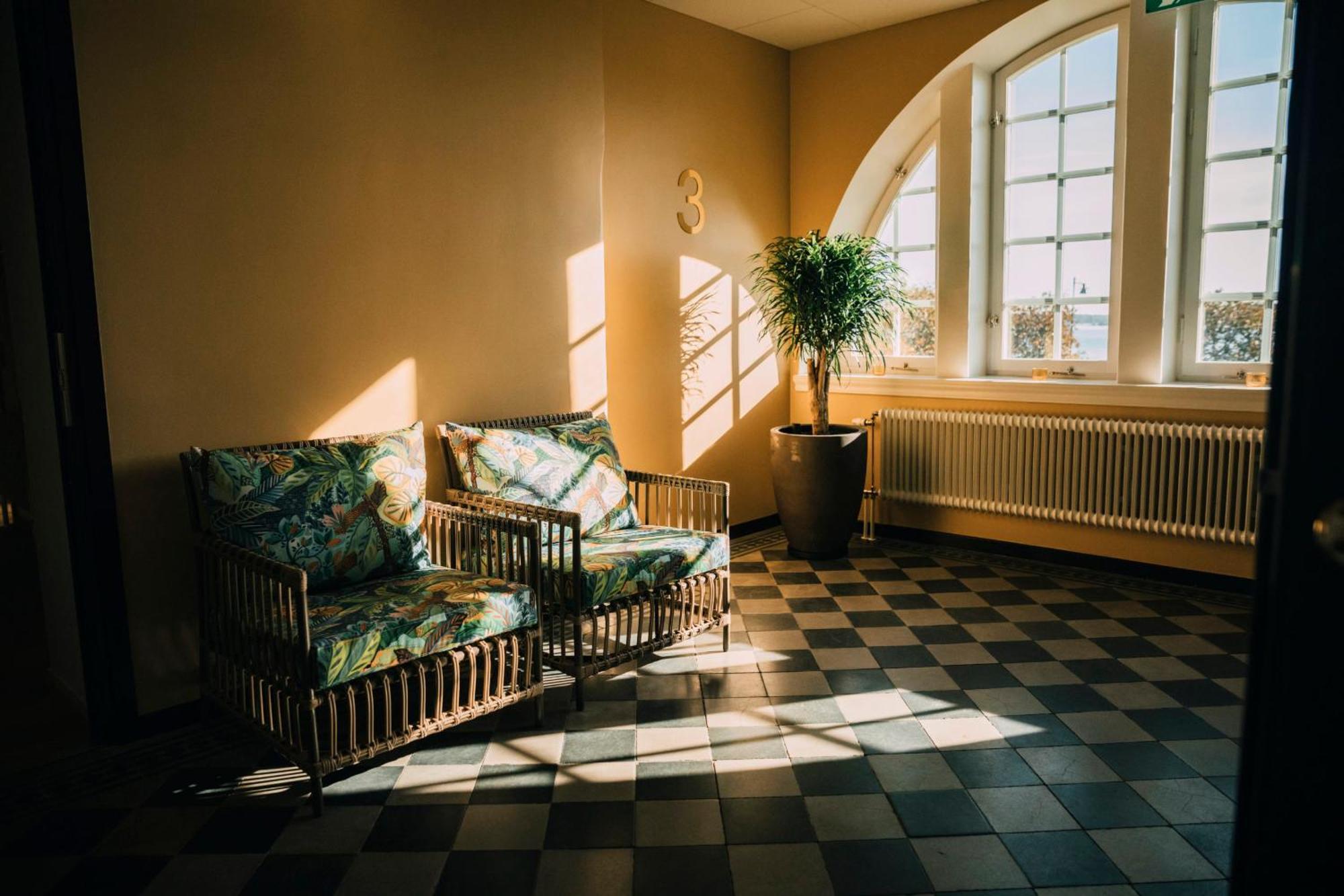 Slottsholmen Hotell Och Restaurang Västervik Zewnętrze zdjęcie