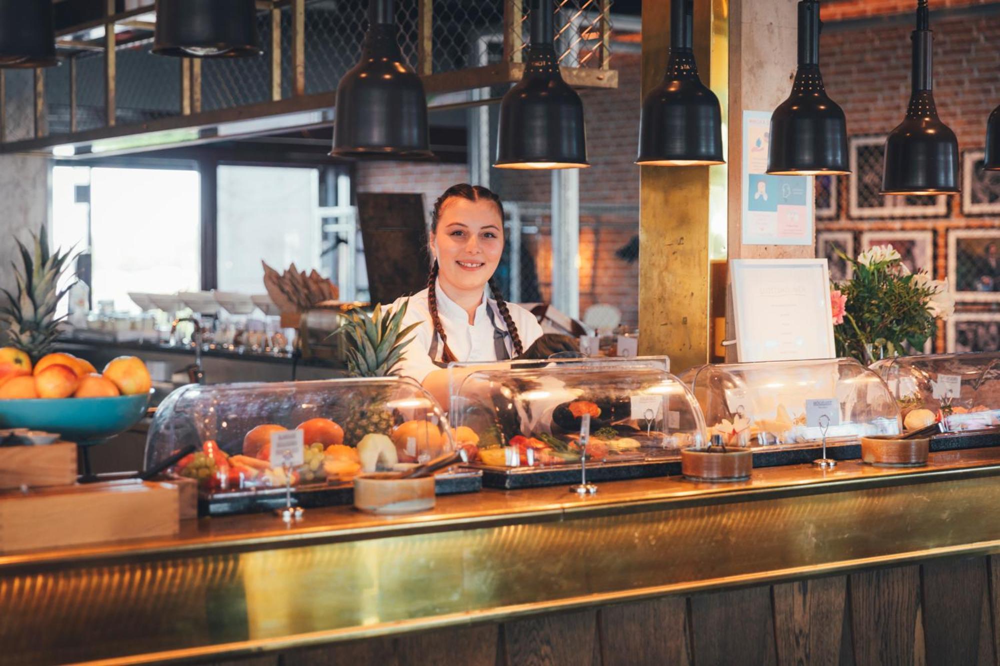 Slottsholmen Hotell Och Restaurang Västervik Zewnętrze zdjęcie